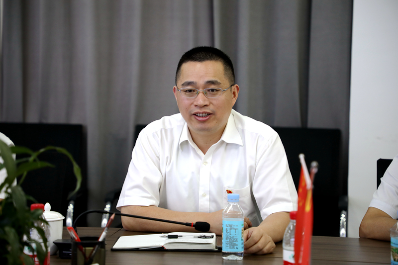 錢申春、王勝利參加機關第一黨支部和金寨路1標黨支部聯(lián)合主題黨日活動2